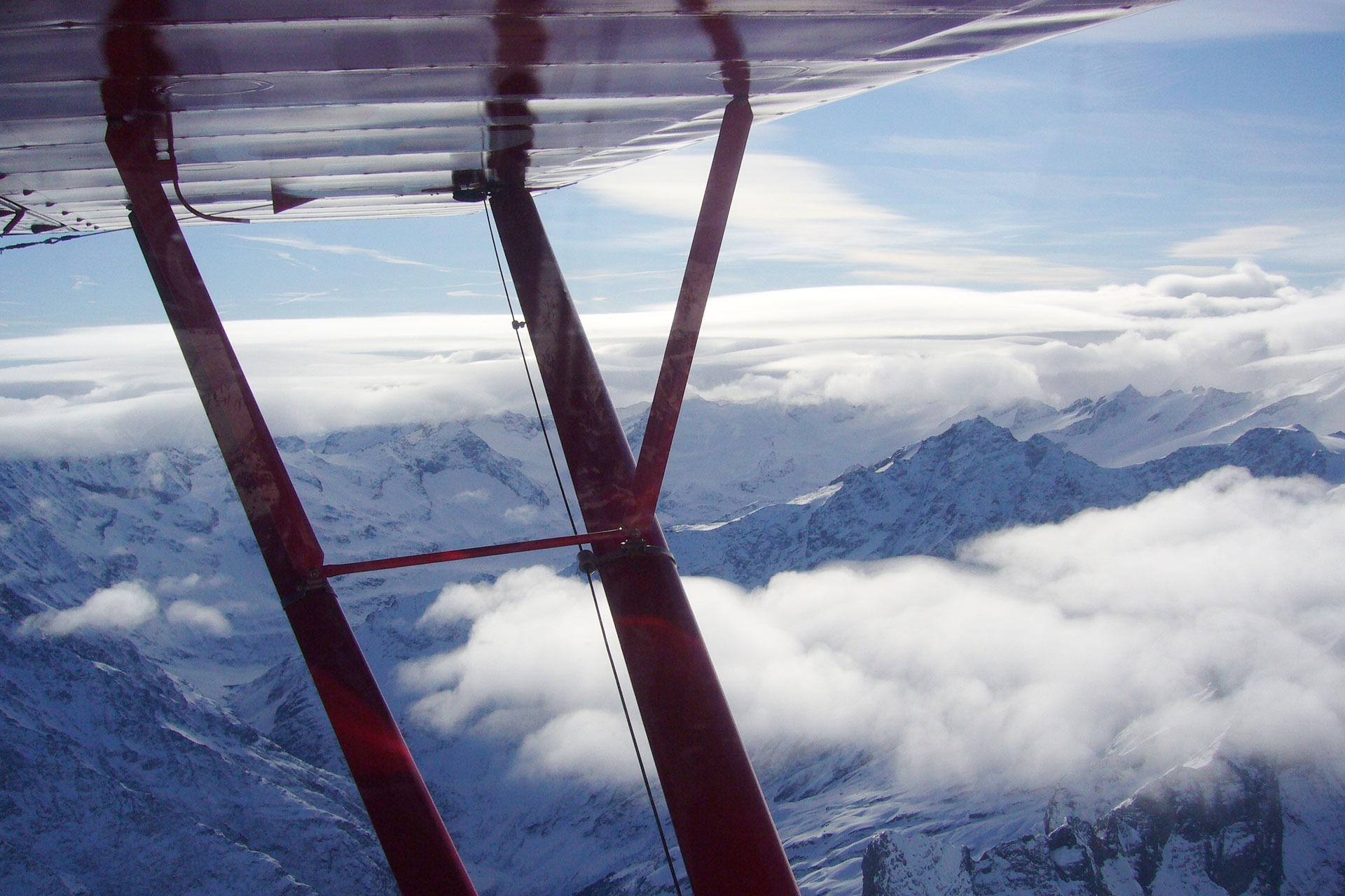 Gletscherflug Walliser Alpen